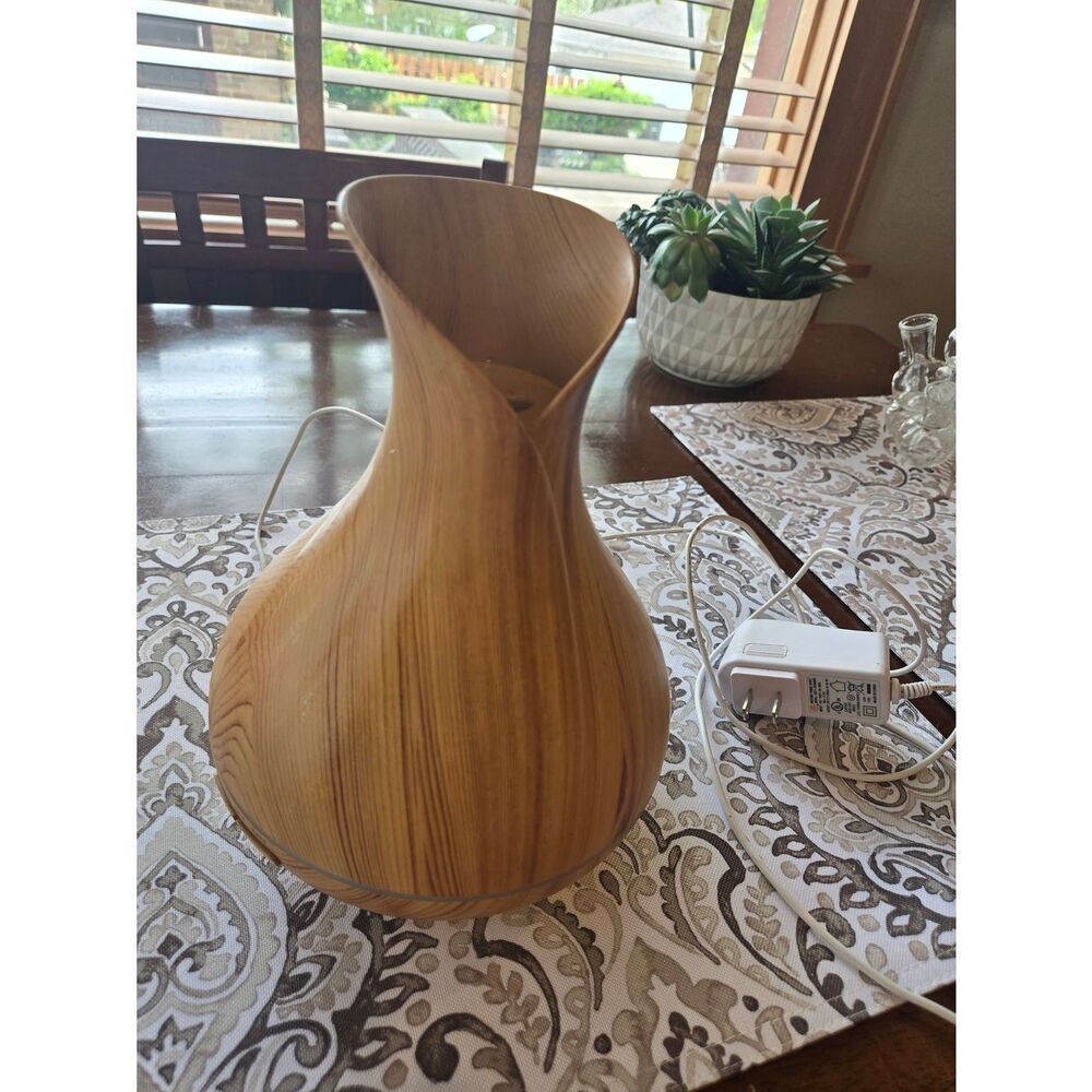 Wood Grain Aroma Diffuser - Natural Light Brown